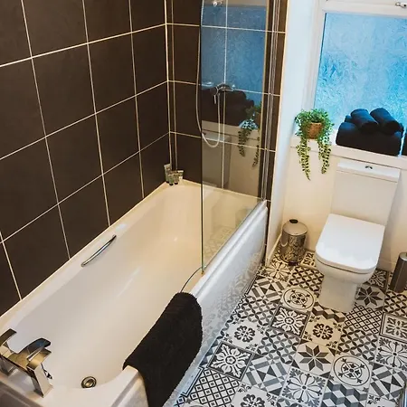 1 Bedroom Flat With Easy Parking/Public Transport Dundee Exterior photo